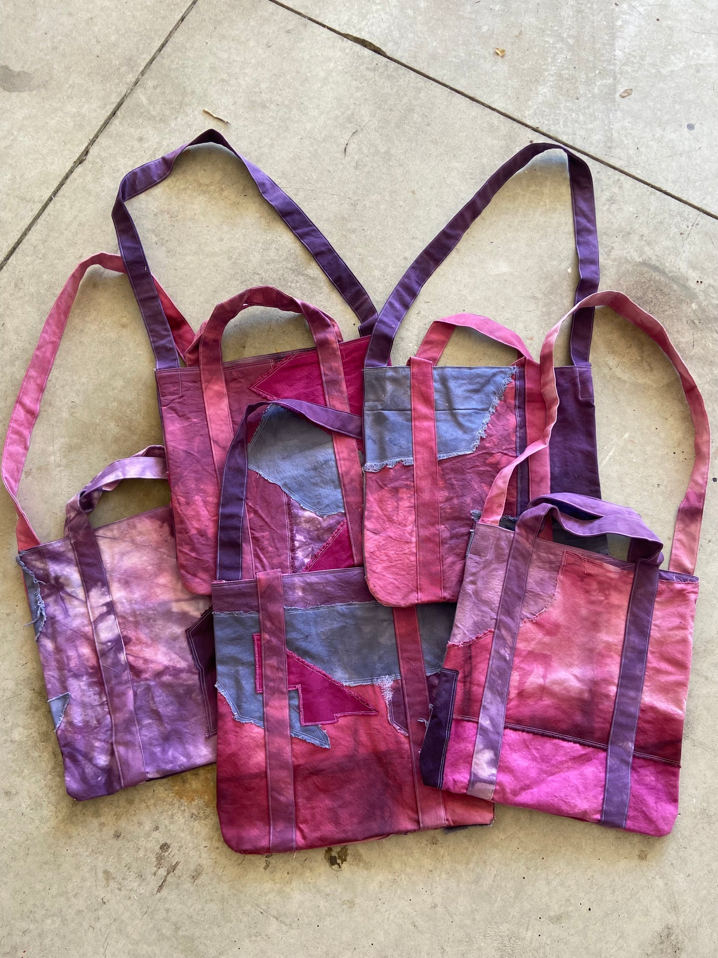 MIXED BERRY TOTE BAG